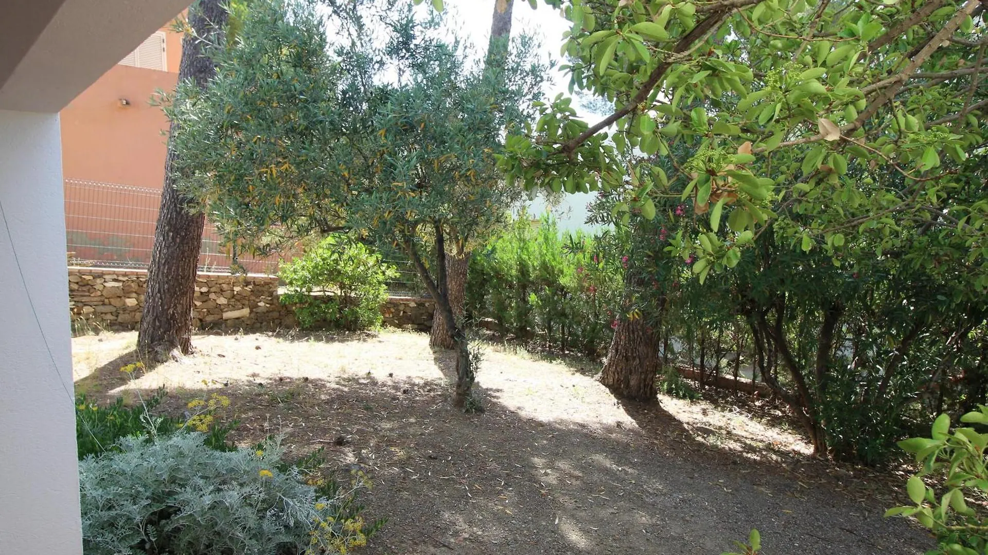 Casa Con Jardin A 100M De La Playa En Llanca, Cerca Del Puerto Y Comercios - Es-228-12 Spain